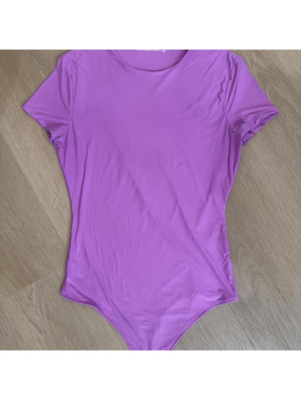 Abercrombie & Fitch Women’s Soft Matte Seamless Tee Bodysuit Purple Size Medium
